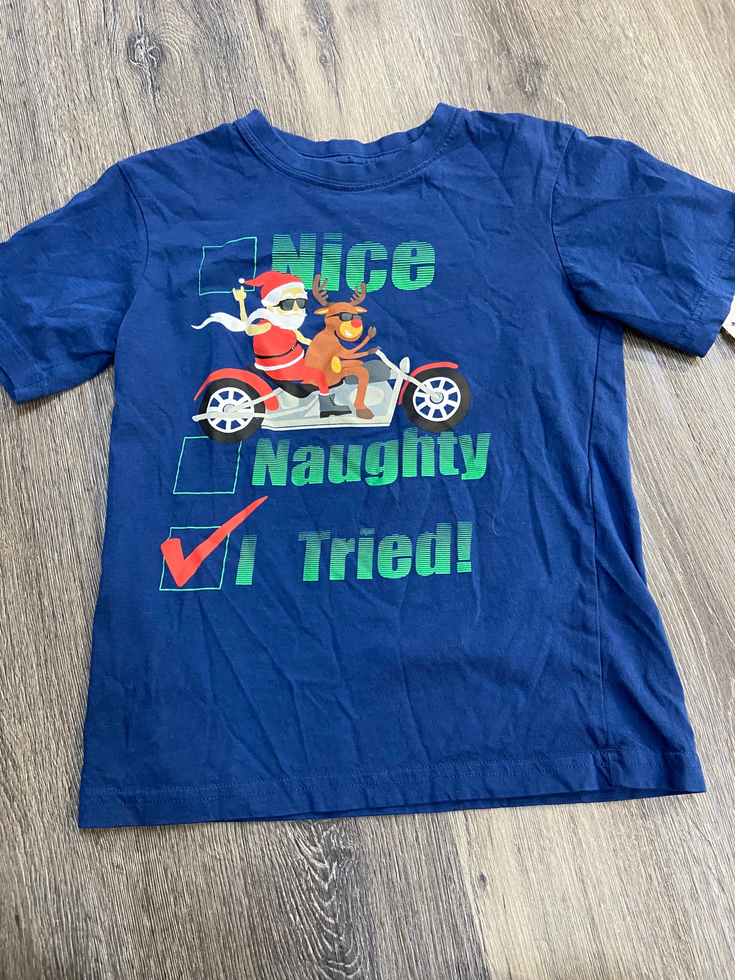 M (7-8) T-shirt