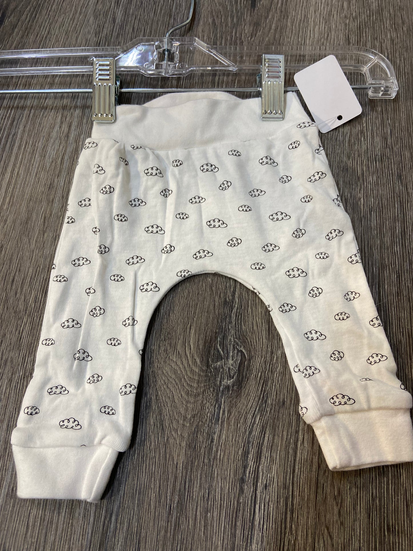 0-3 M “Rae Dunn” Pants