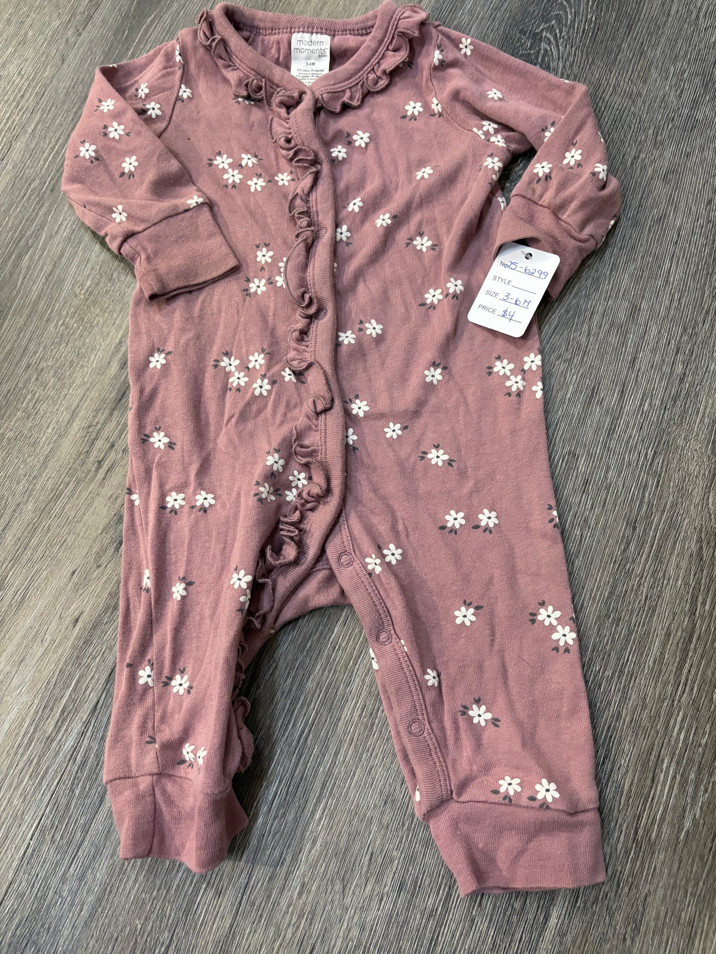 3-6 M “Modern Moments” Sleeper