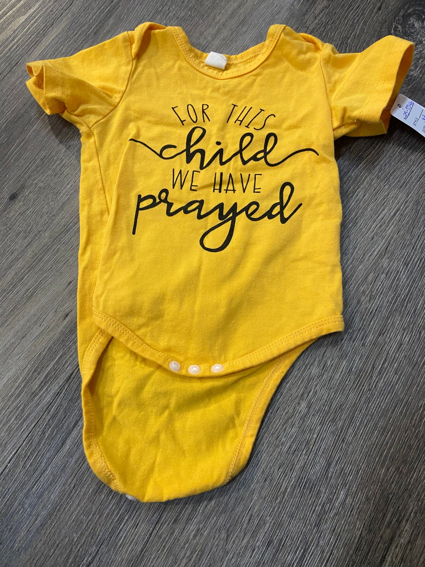 62 (3 M) Onesie