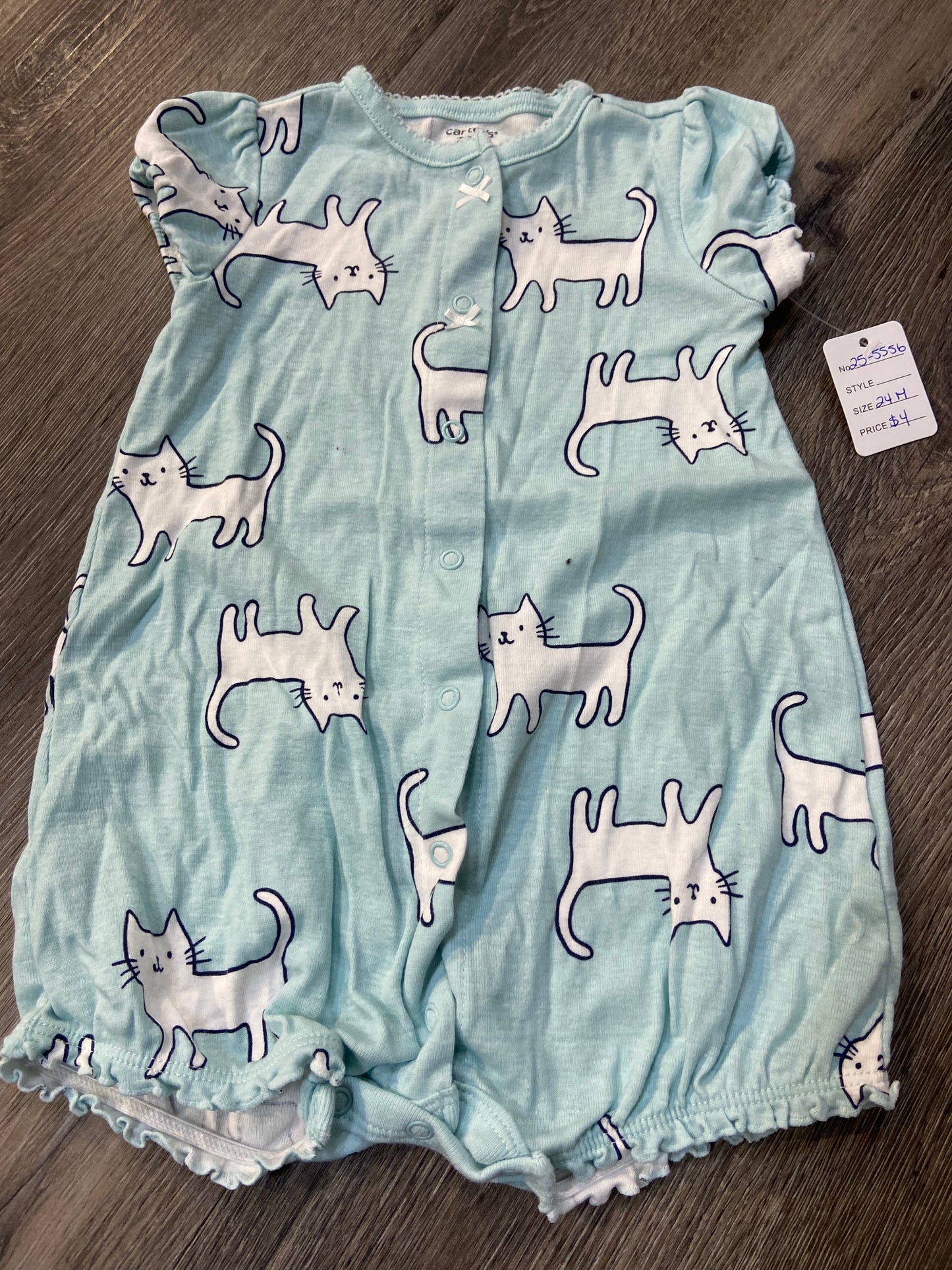 24 M “Carter’s” Romper *LIKE NEW*