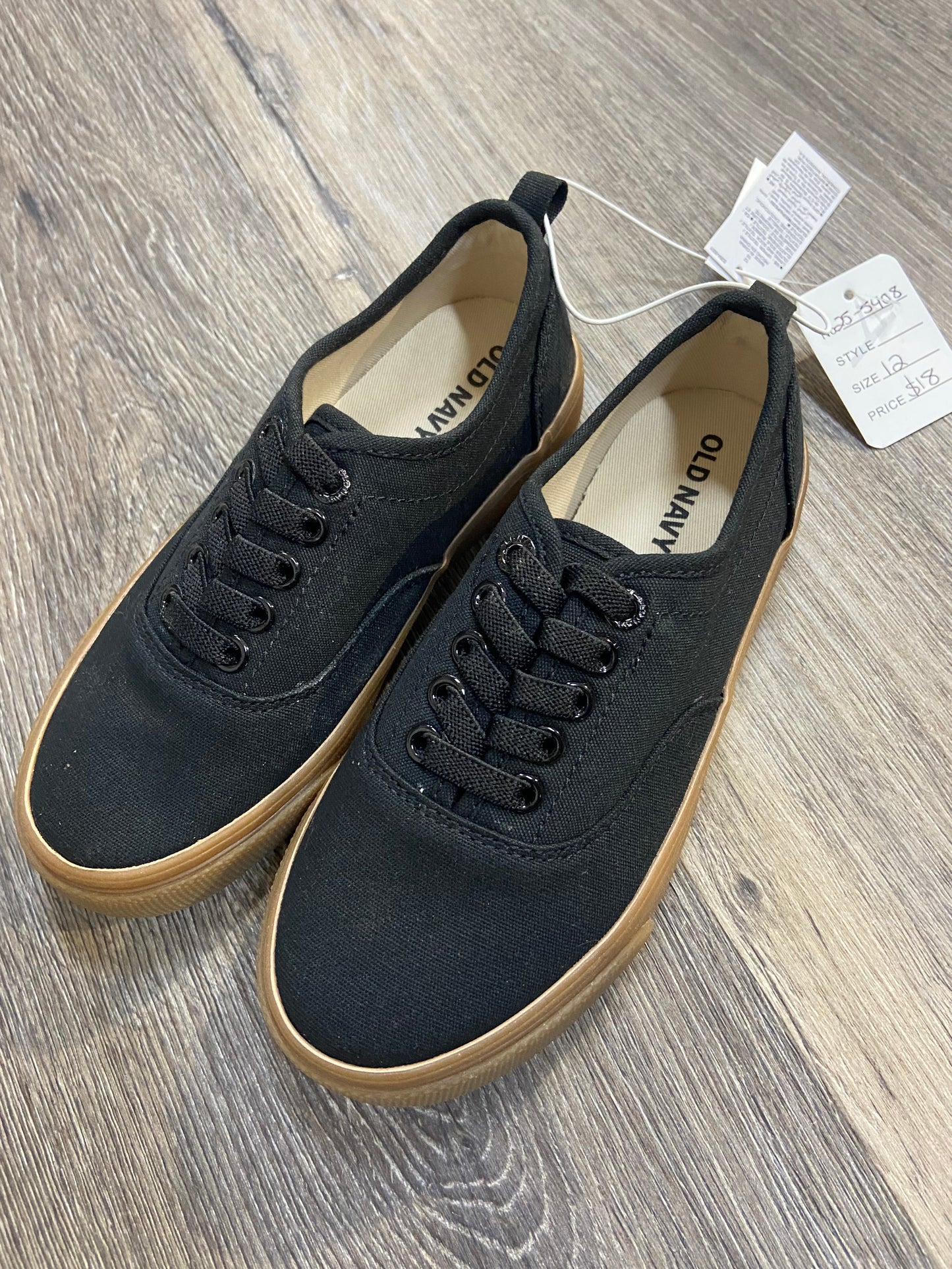 12 “Old Navy” Unisex Sneakers *NWT*