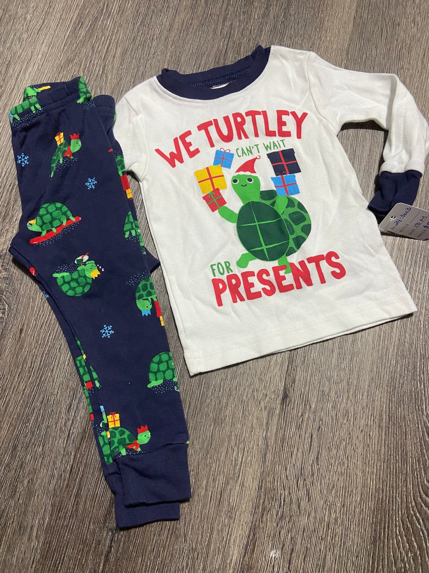 18 M “Carter’s” PJ Set
