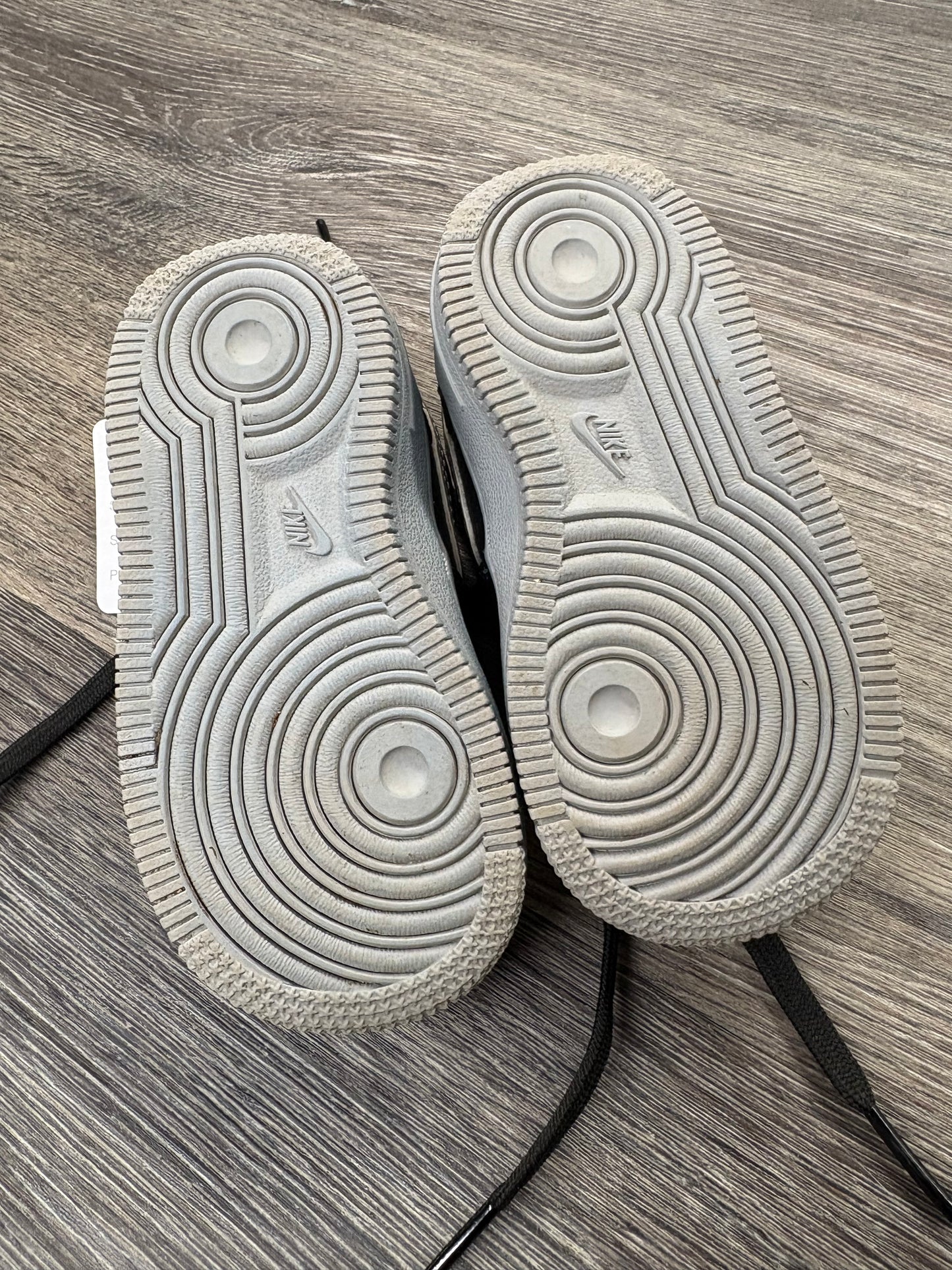 6C “Nike Force One” Sneakers