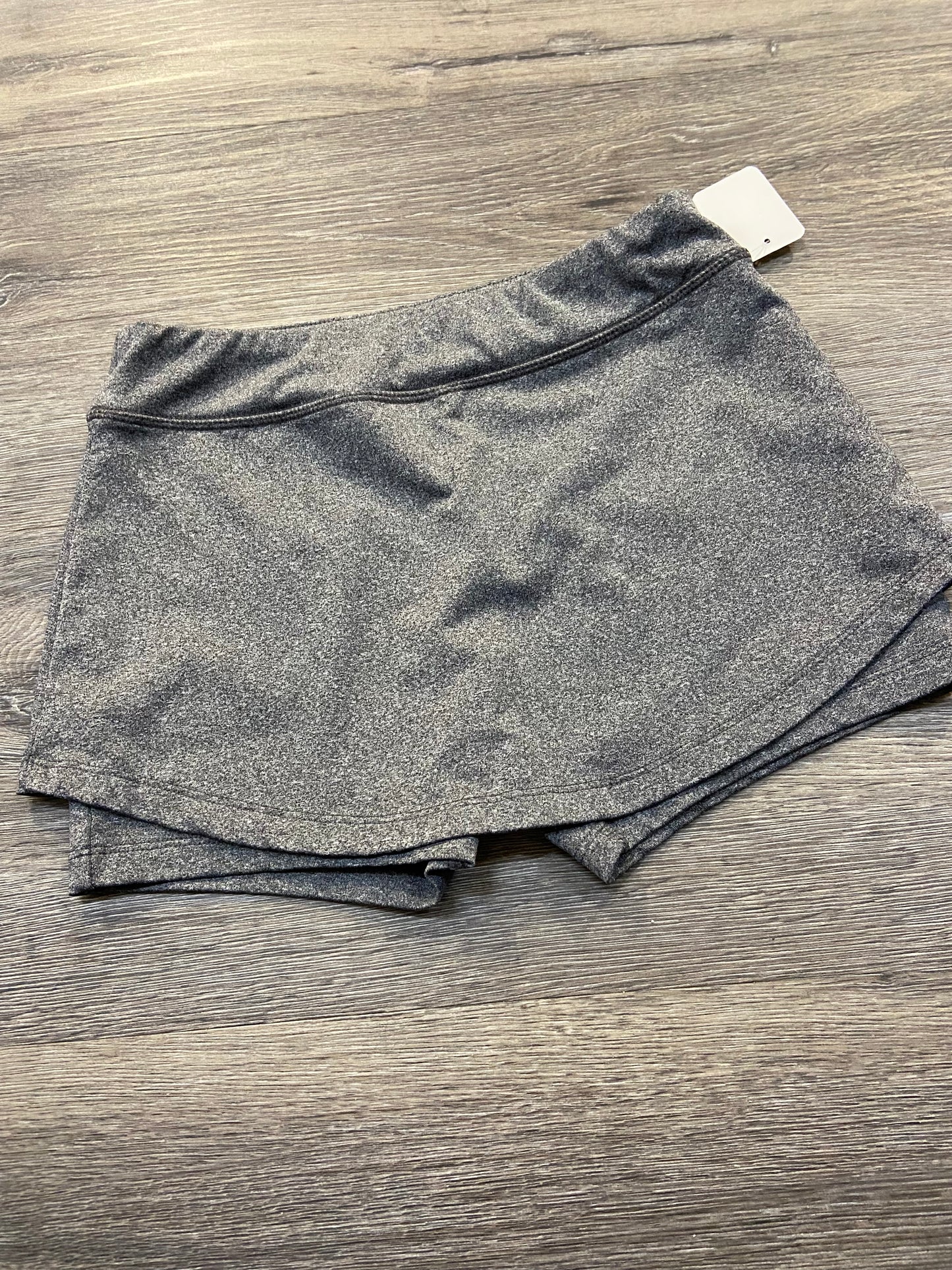M (7-8) “Joe Fresh Active” Skort