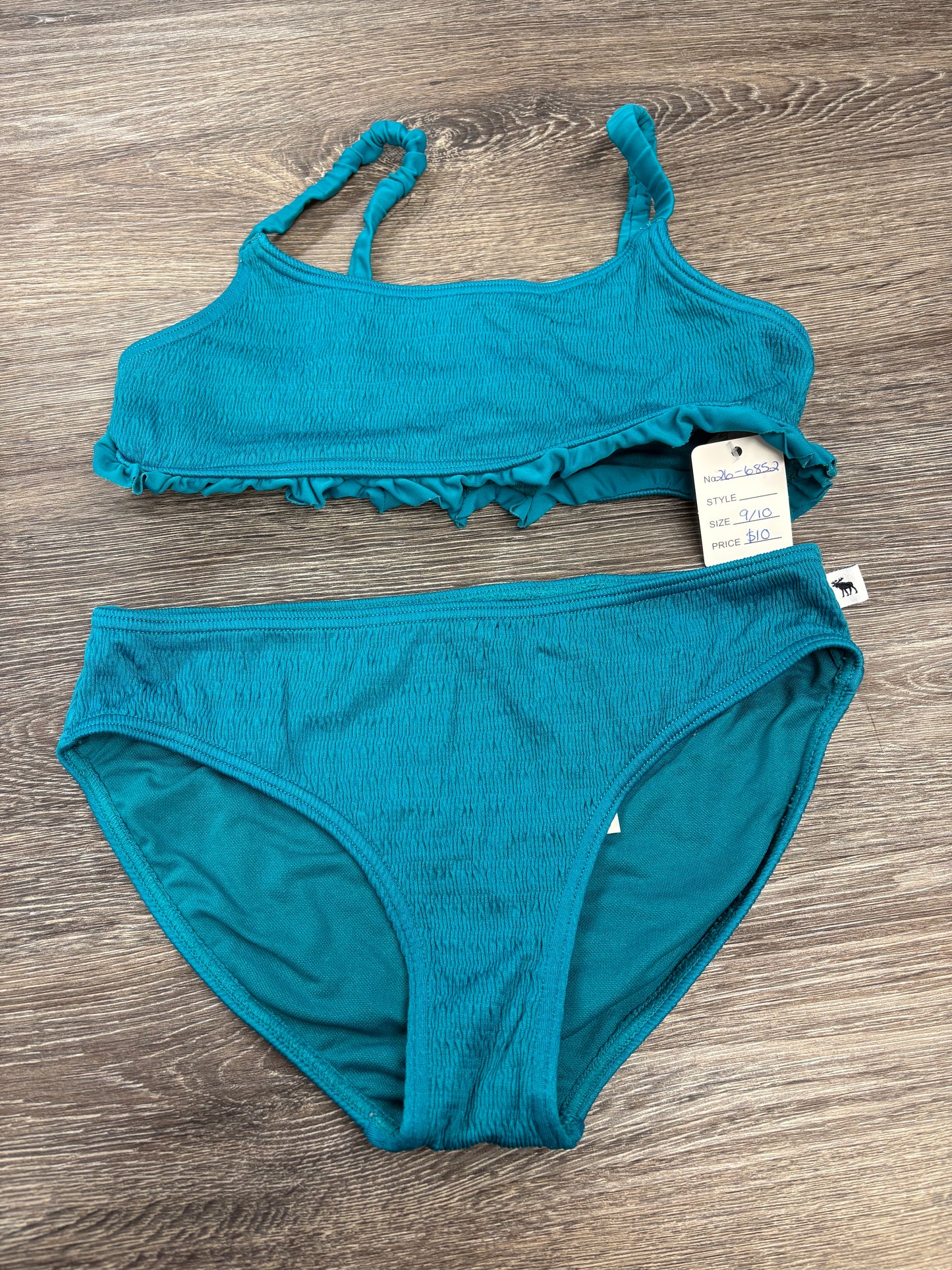 9/10 “Abercrombie” Swim Suit