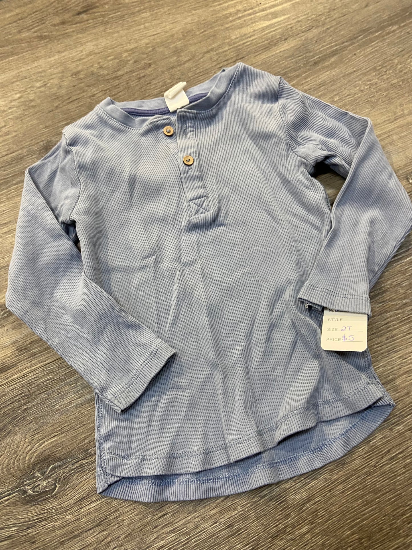 2T “H&M” Shirt