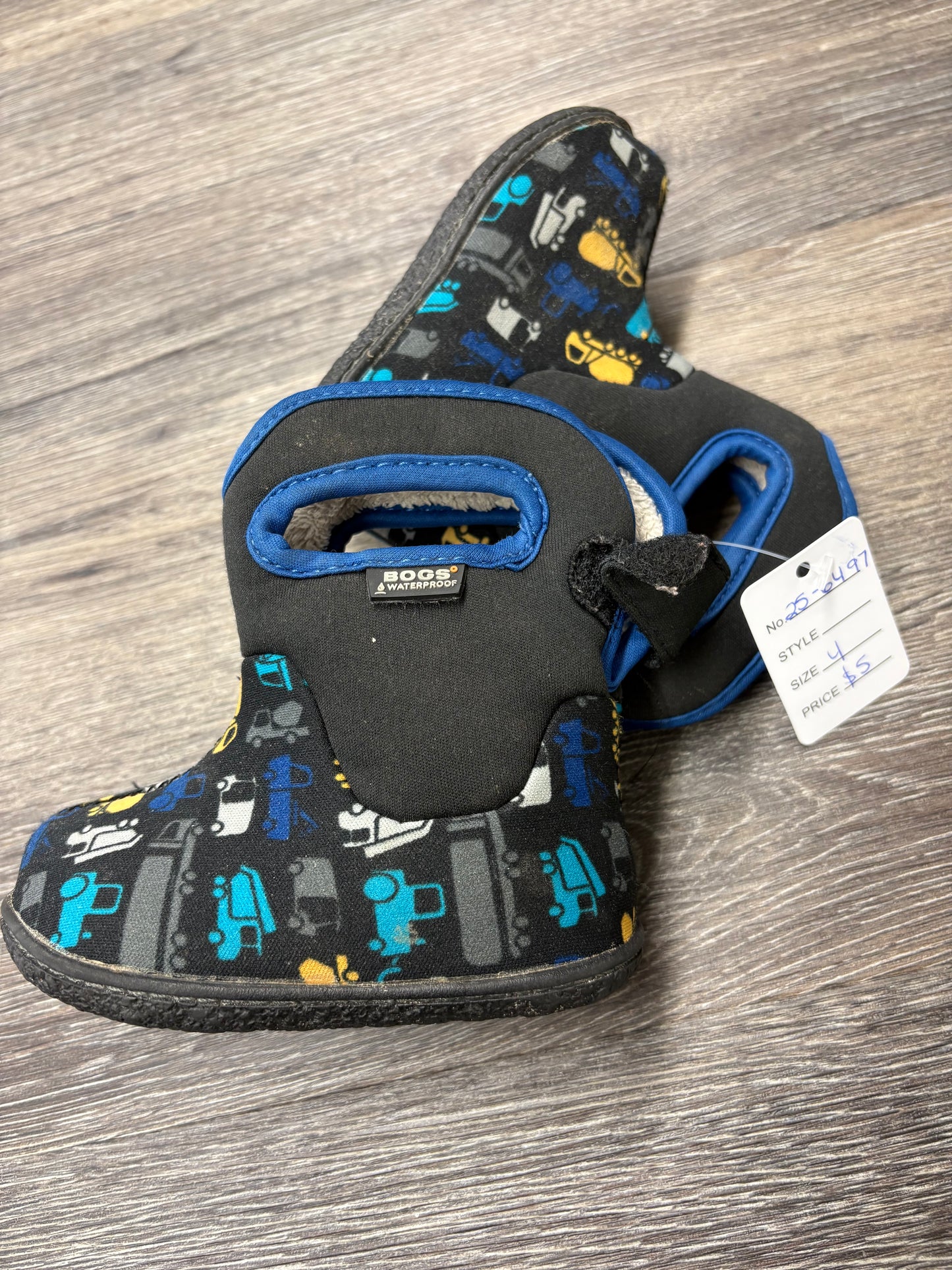 Size 4 “Baby Bogs” Boots