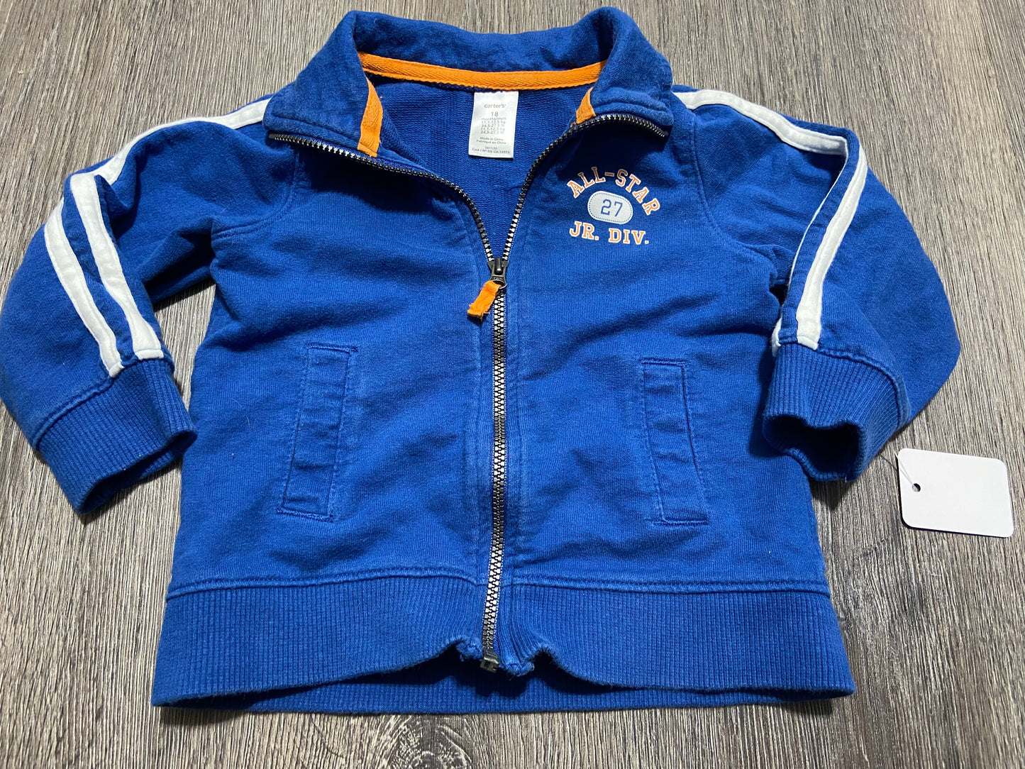 18 M “Carter’s” Top