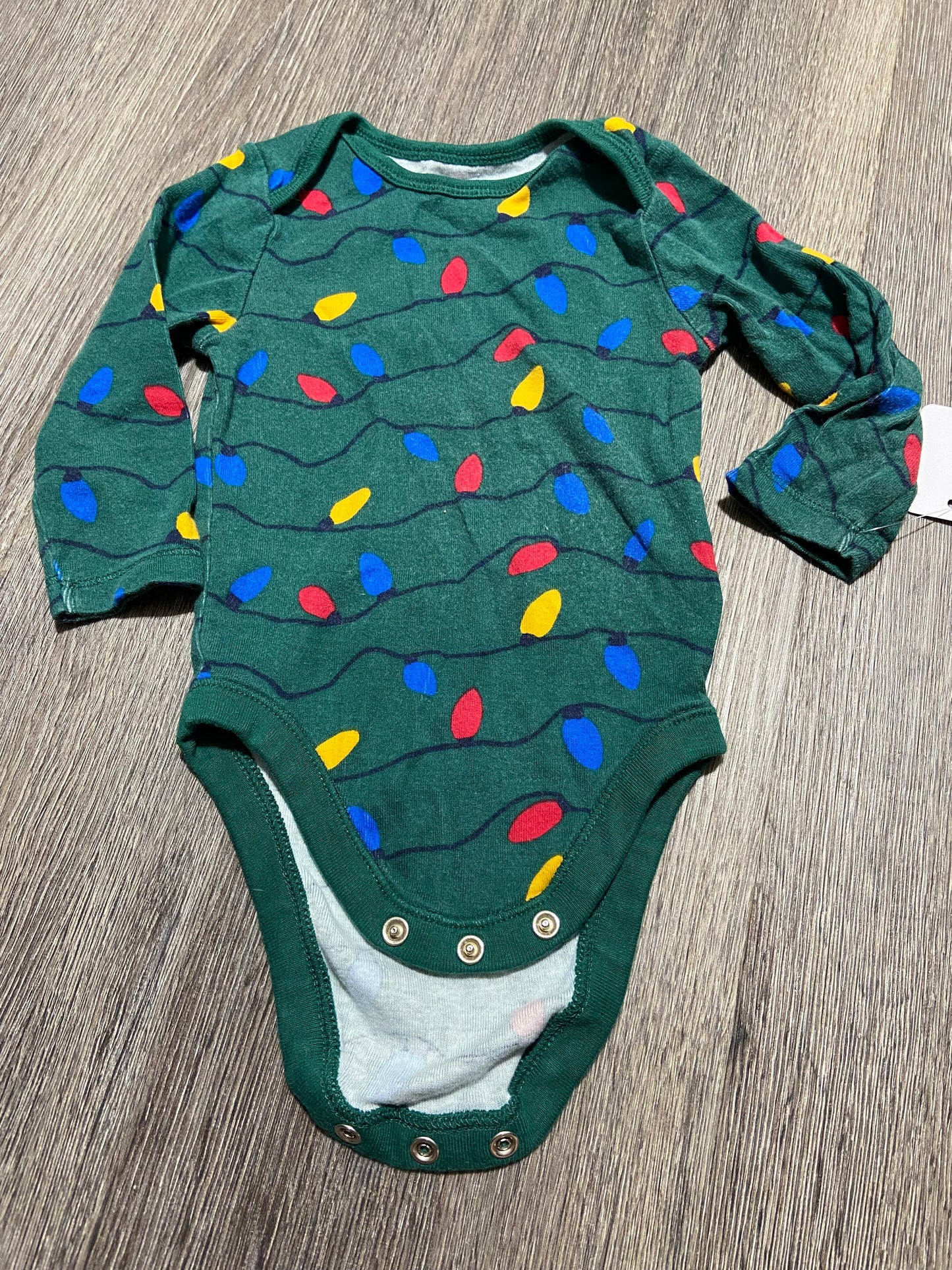 6-12 M “Old Navy” Onesie