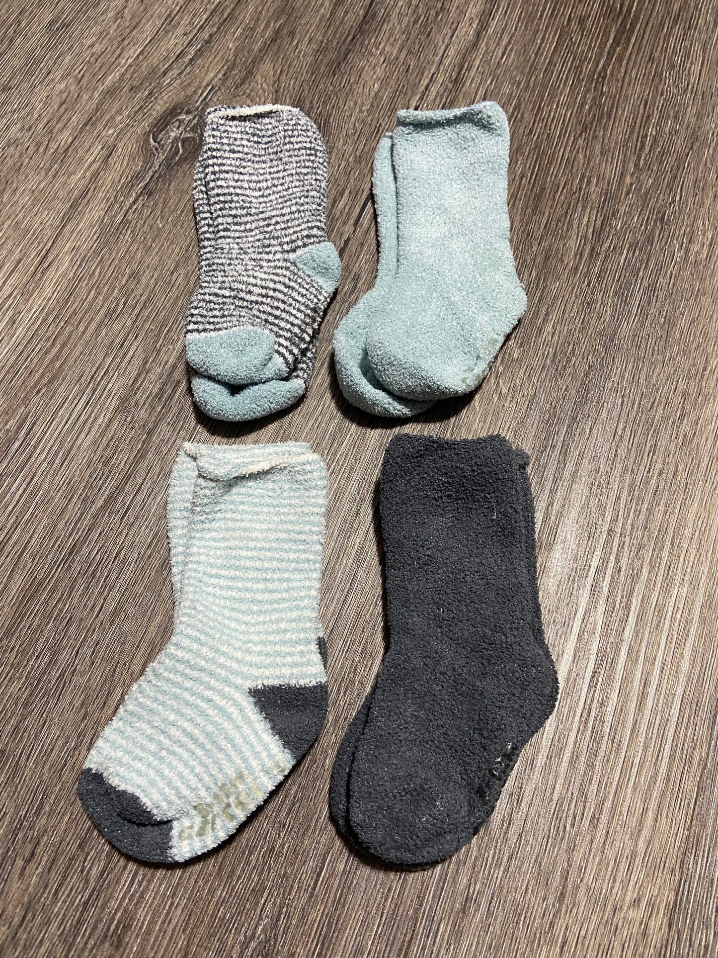 3-12 M “Carter’s” Socks