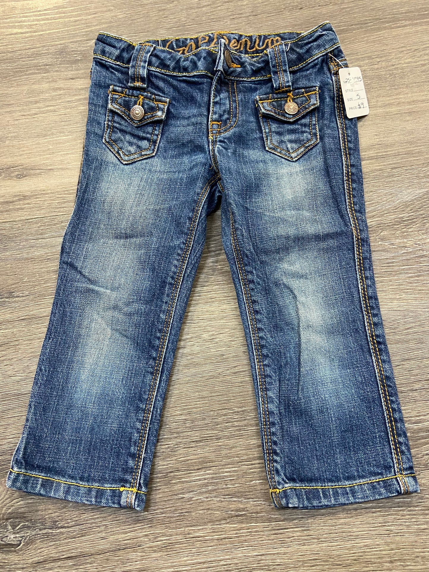 5 “Gap” Capri Jeans