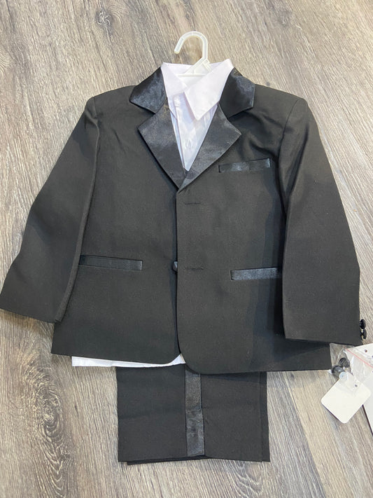 Size 4 Tuxedo Set *NWT*