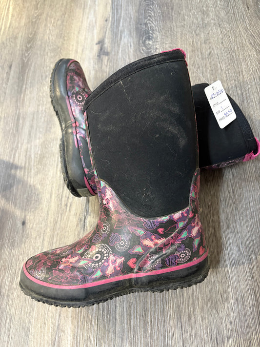 Size 1 “Storm by Cougar” Boots