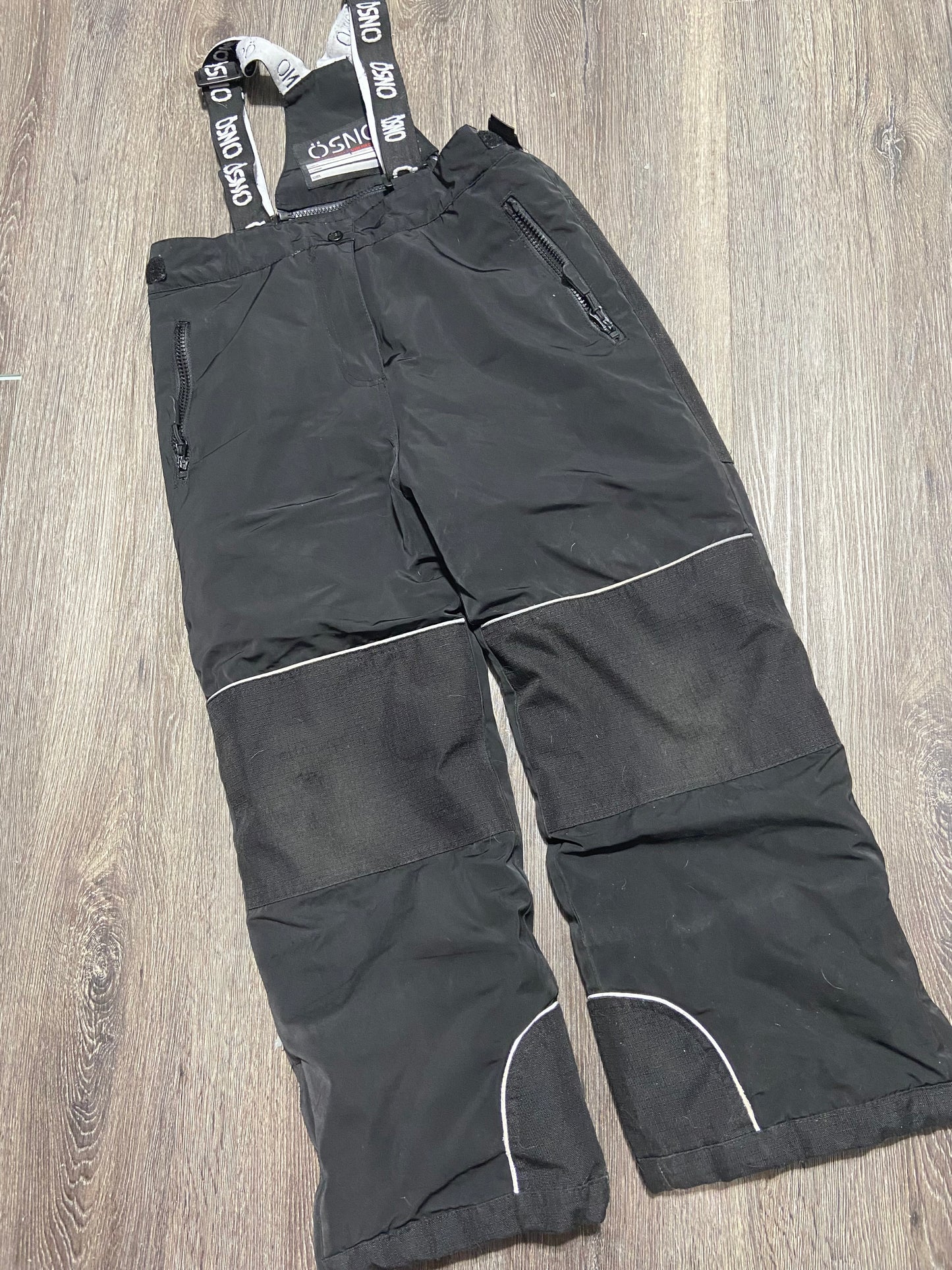 8 “Osno” Winter Coat and Snow Pants