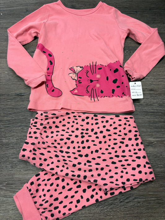 6 “Pekkle” PJ Set