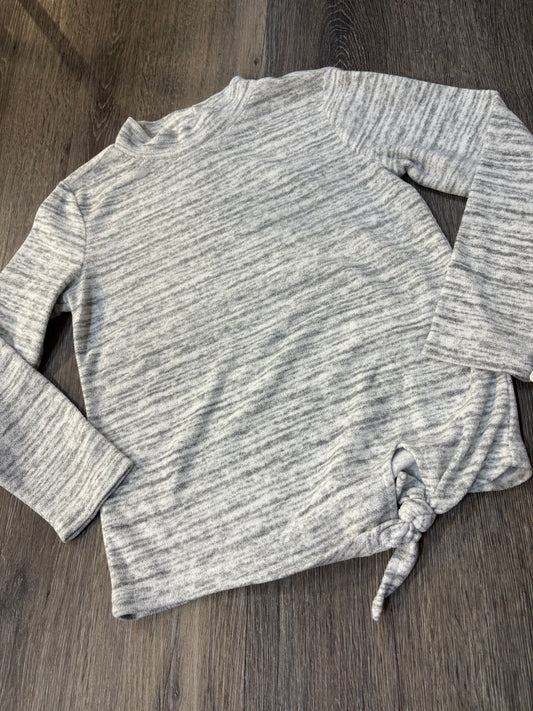 S (6-7) “Old Navy” Fleece Shirt