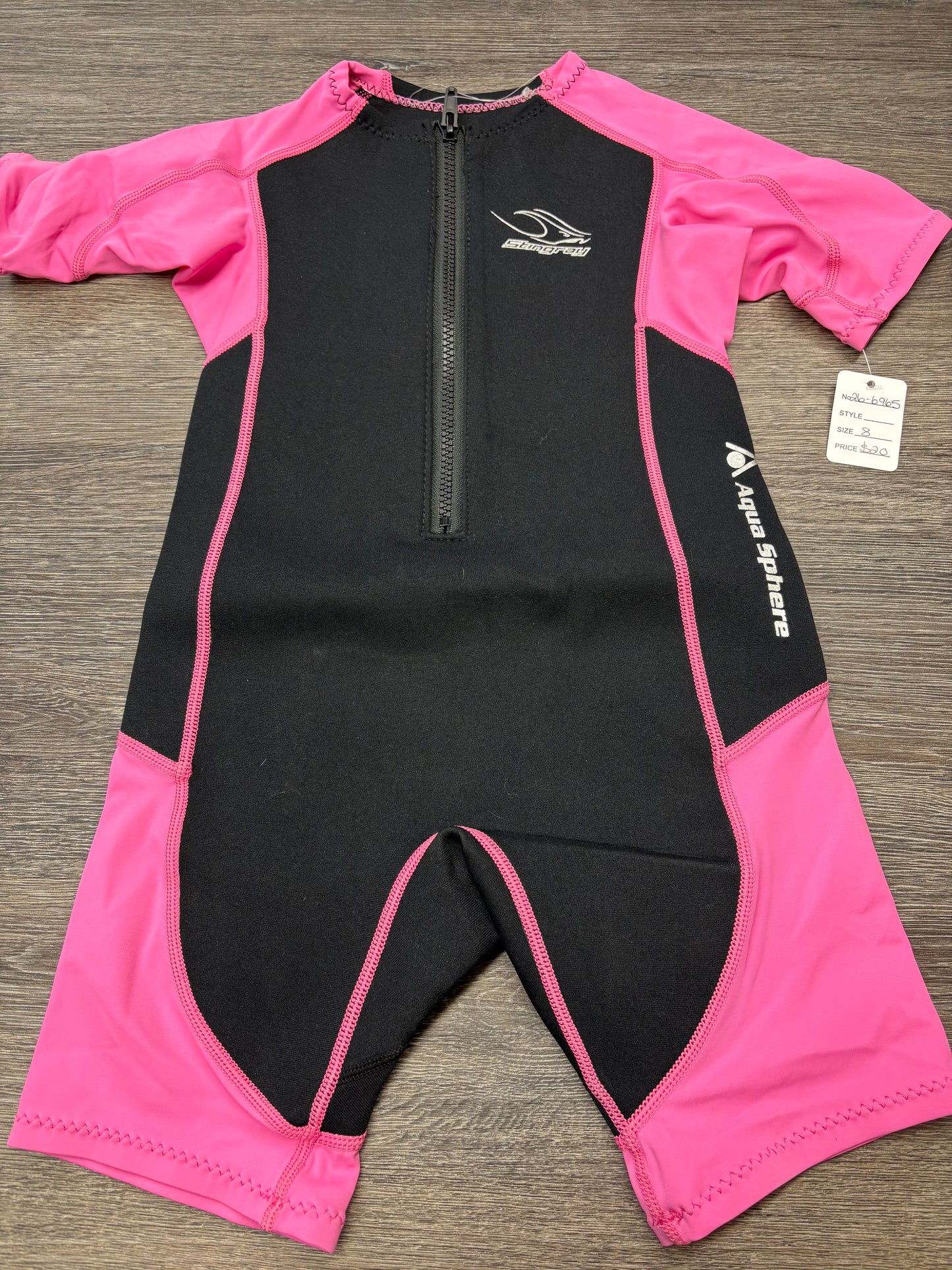 8 “Aquasphere Stingray” Wetsuit *NWOT*