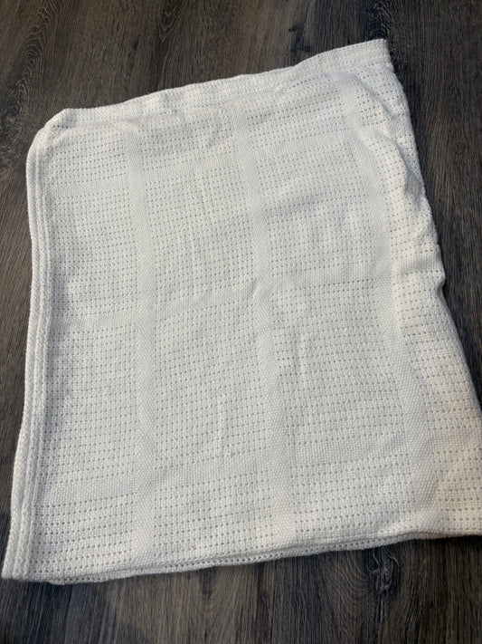 “Lulujo” Knitted Blanket