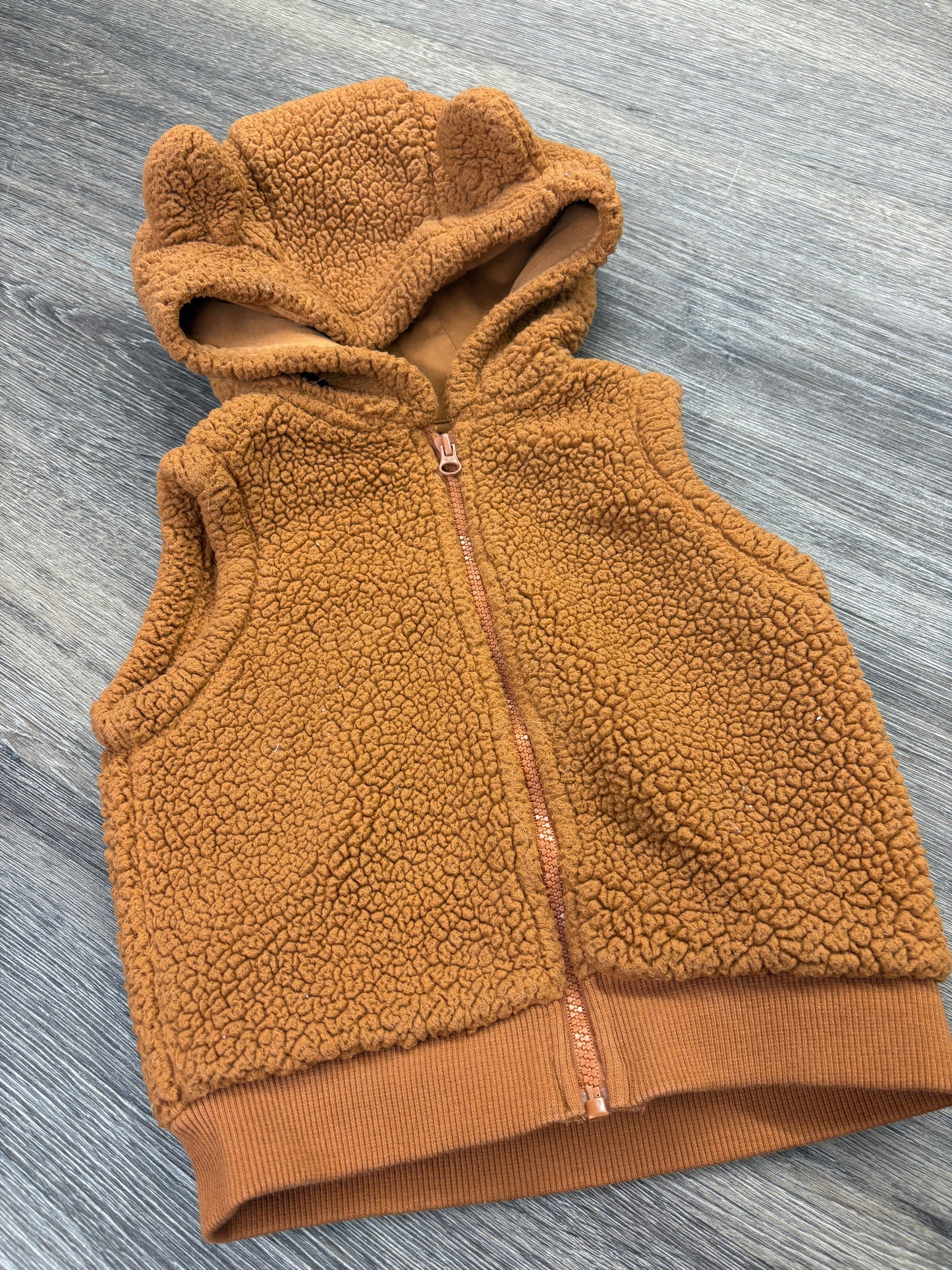 12-18 M “George” Fleece Vest