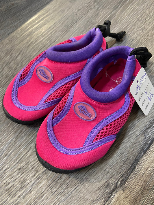 7 “Kauai” Water Shoes