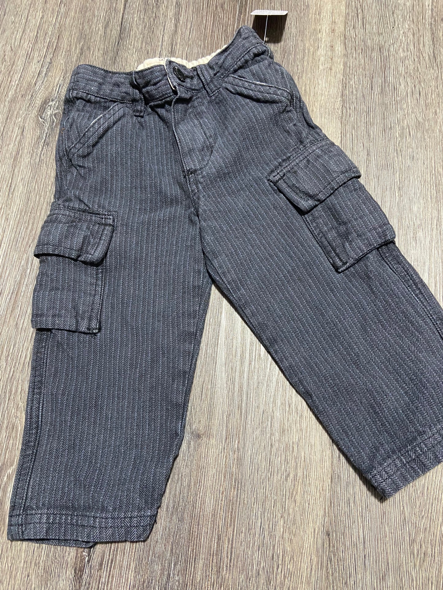18 M “Osh Kosh” Pants