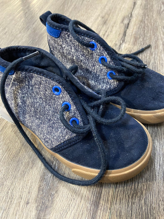 8 “Old Navy” Shoes