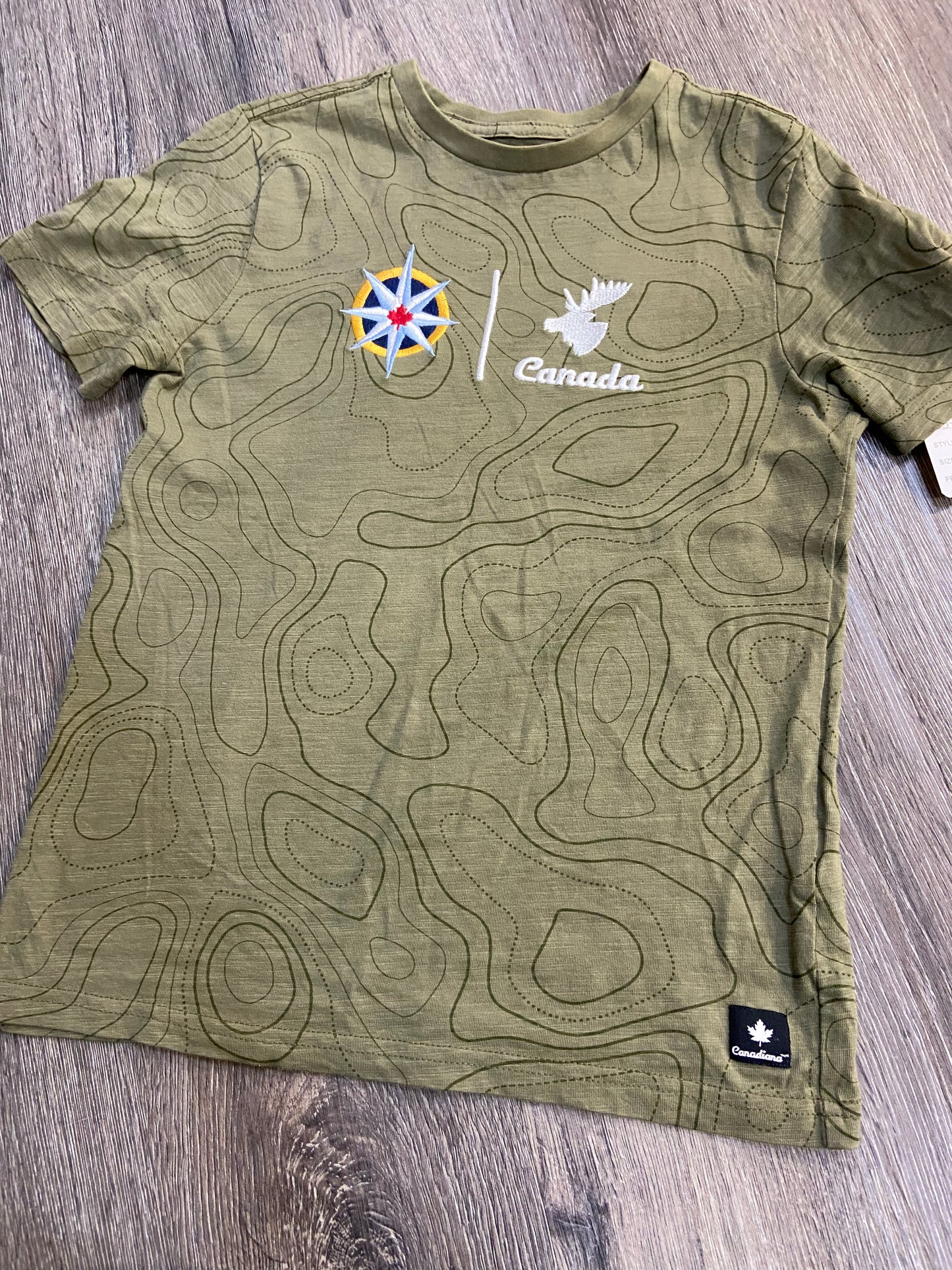 M “Canadiana” T-shirt