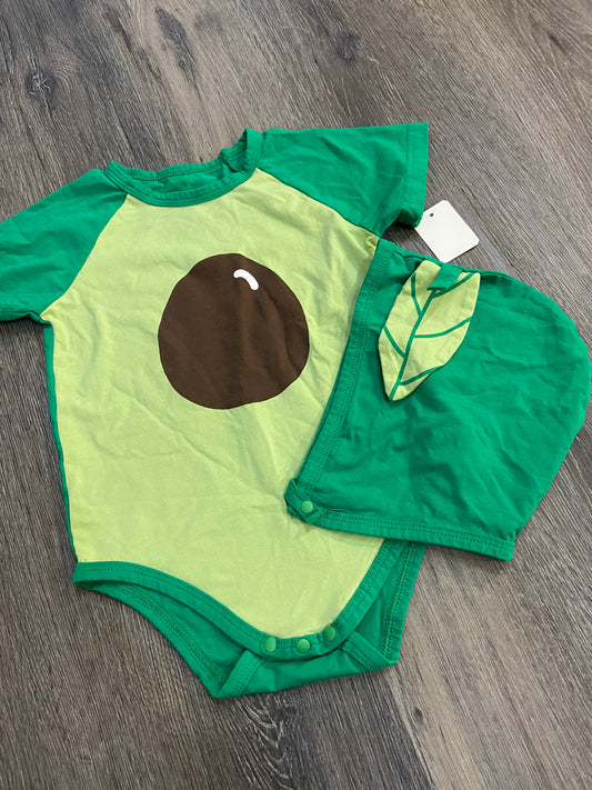Size 90 (18-24 M) Onesie with Hat