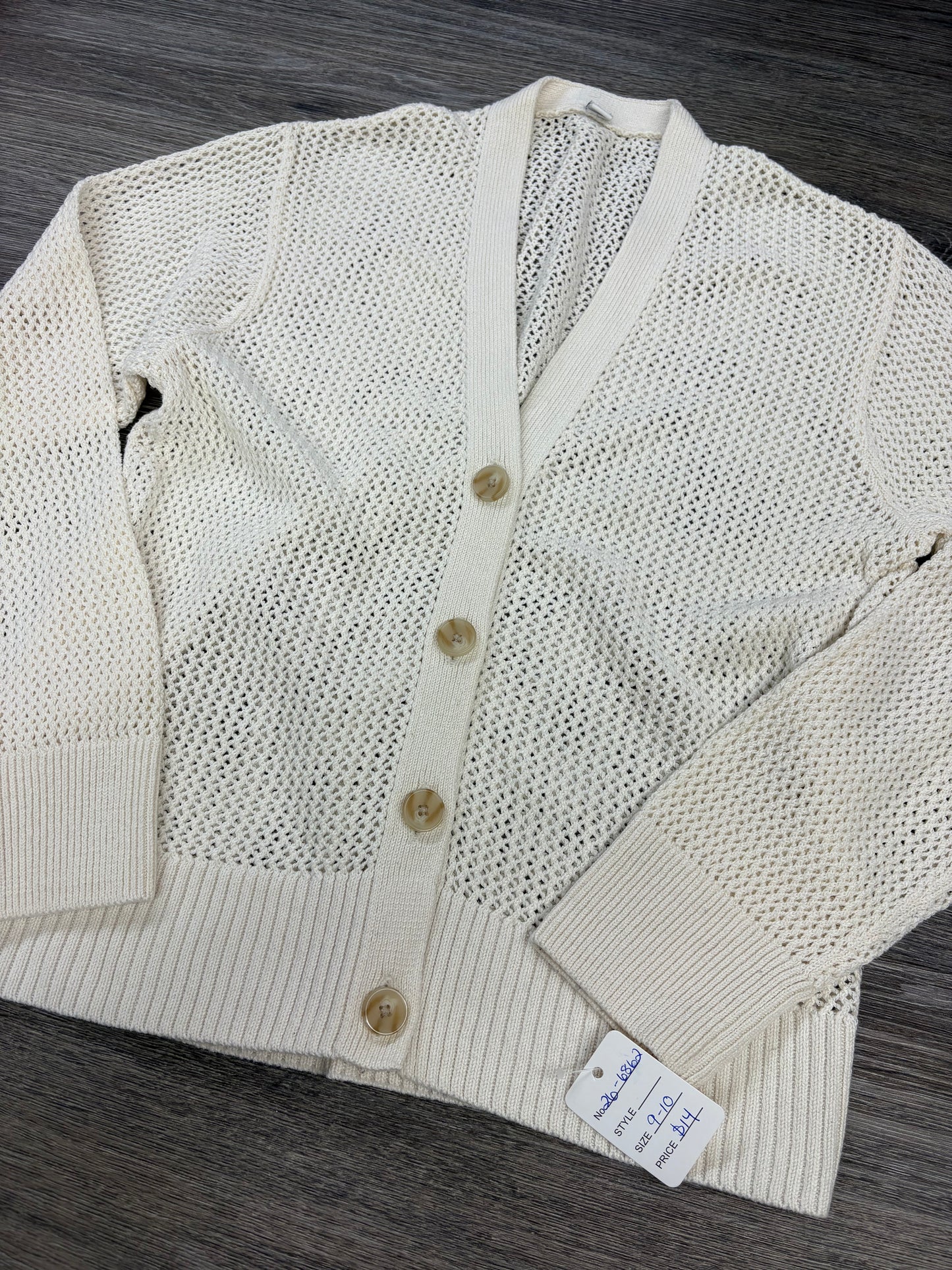 9-10 “UNIQLO” Knit Cardigan *LIKE NEW*