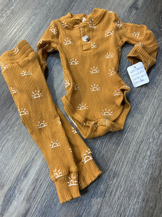 6-12 M Outfit