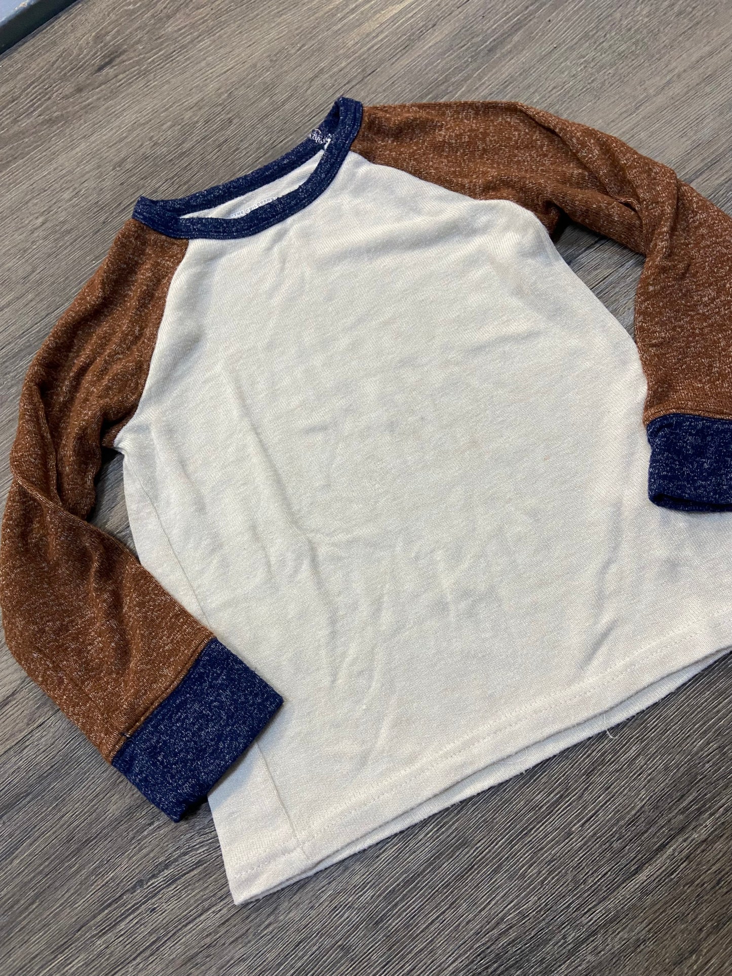 4T “Children’s Place” Knit Shirt