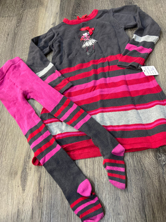 4 “a petite echelle” Outfit