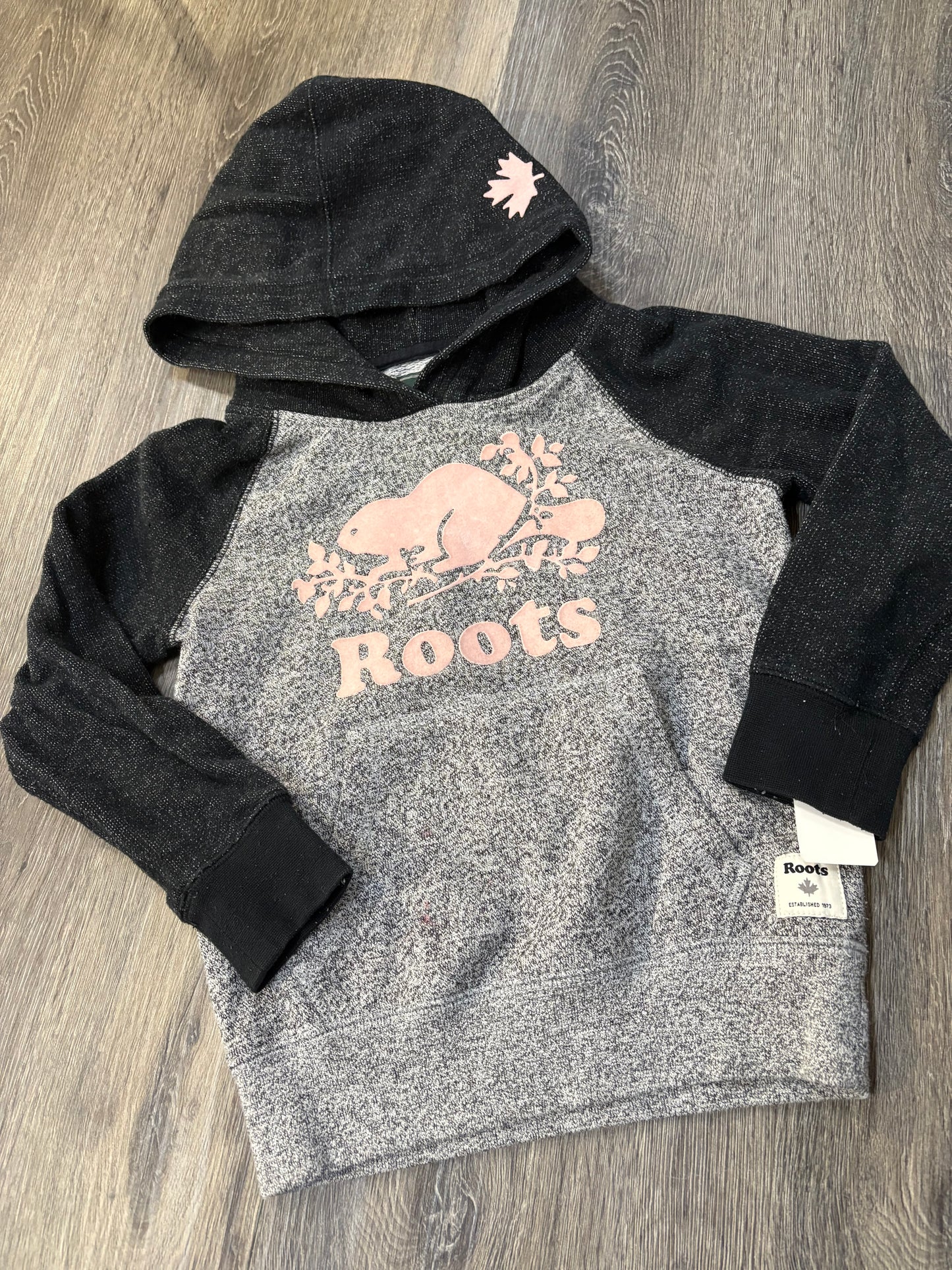 S (5-6) Yr “Roots” Hoodie *Light stain on pocket*