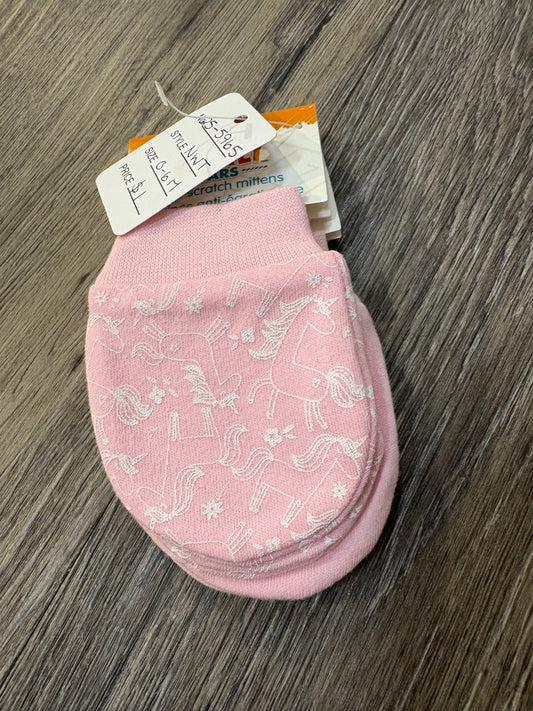 0-6 M “Monkey Bars” Anti-Scratch Mittens *NWT*