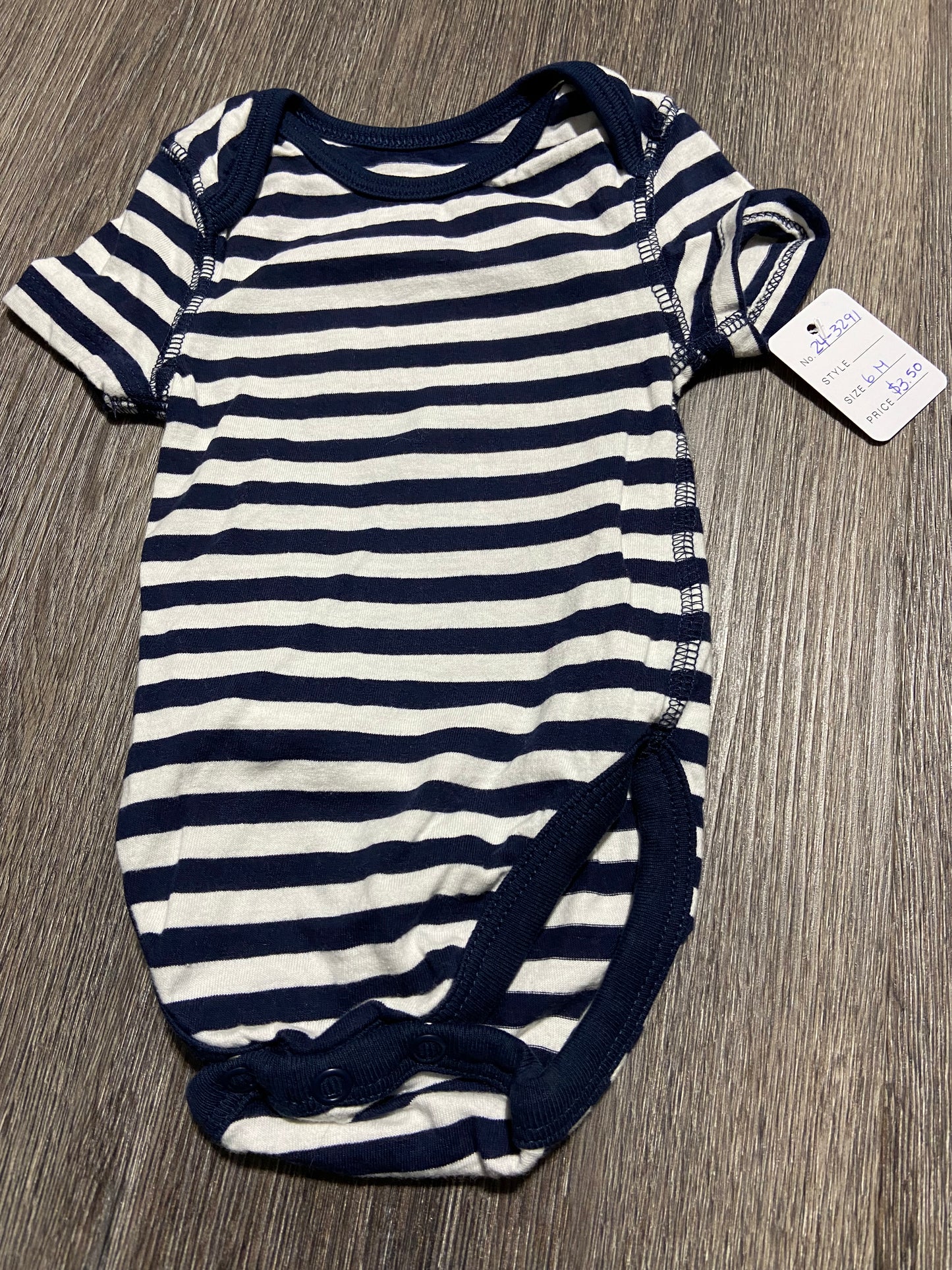 6 M “Nevada” Onesie