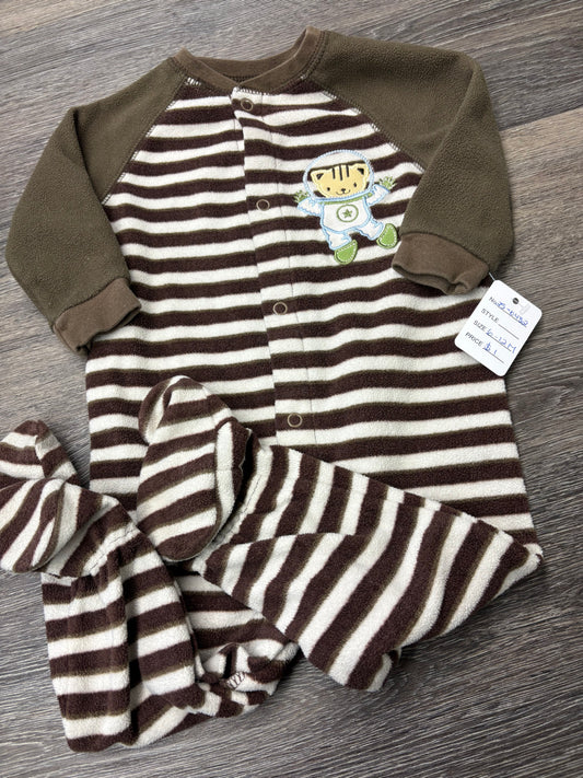 6-12 M “Joe Fresh” Fleece Sleeper