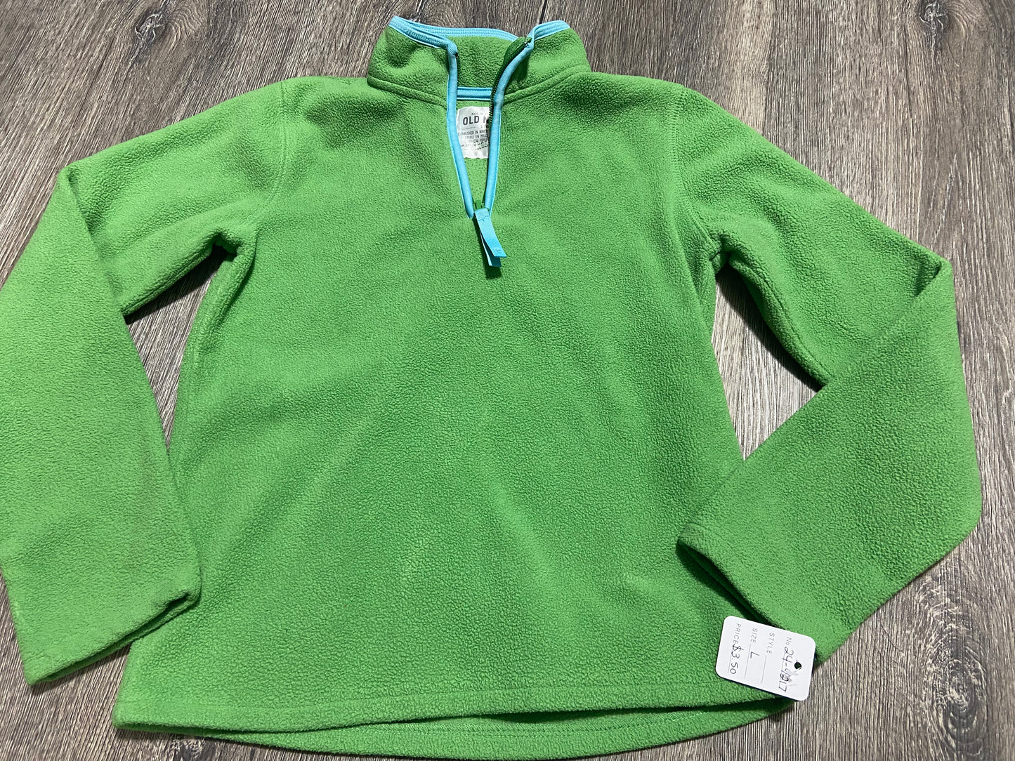 L “Old Navy” Fleece Shirt