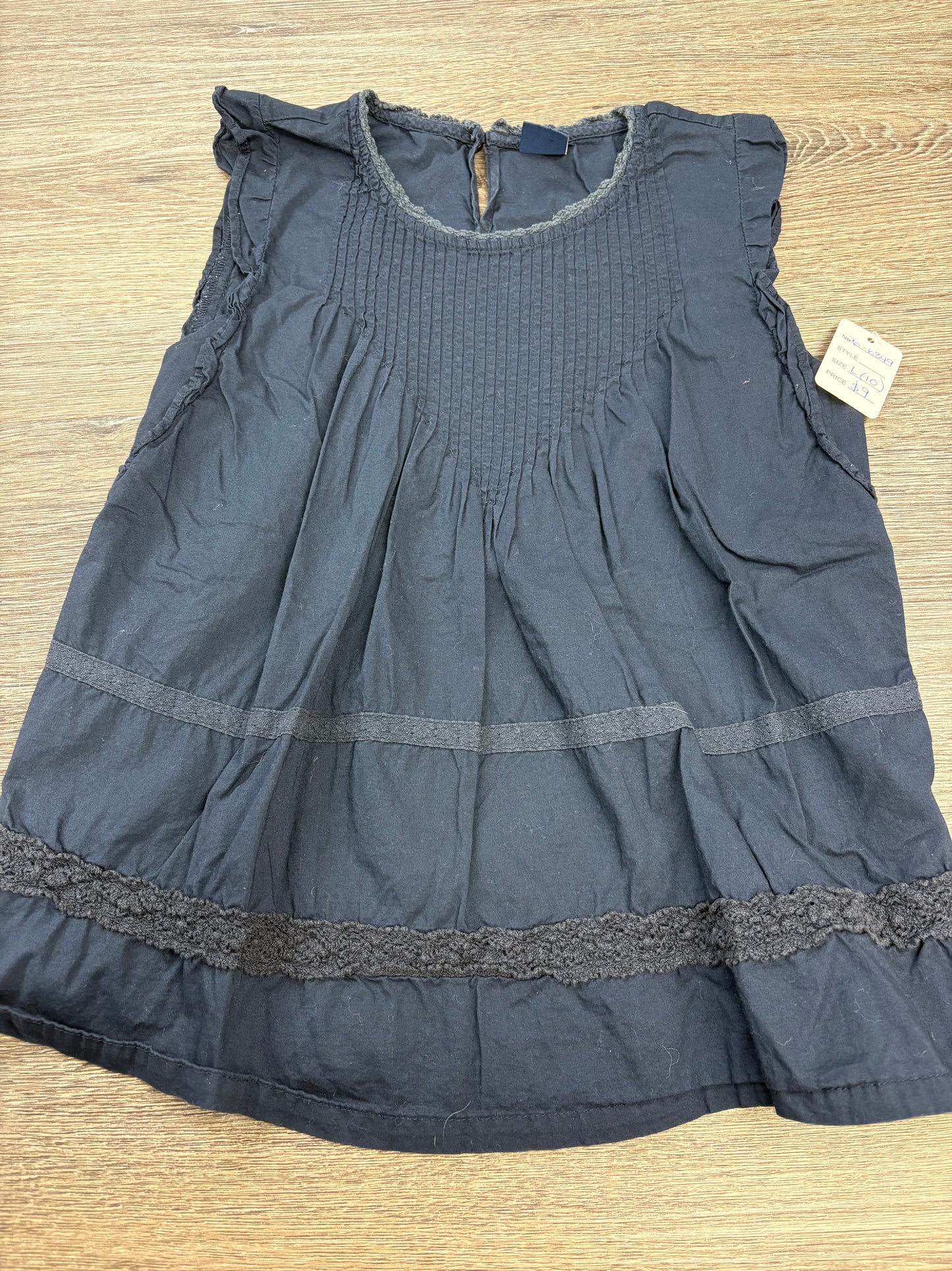 L (10) “Gap Kids” Top