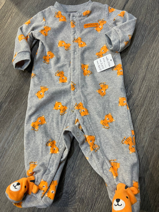 3-6 M “Child of Mine” Fleece Sleeper *EUC*