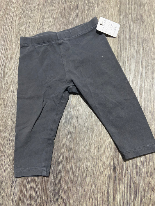 9 M “Osh Kosh” Leggings