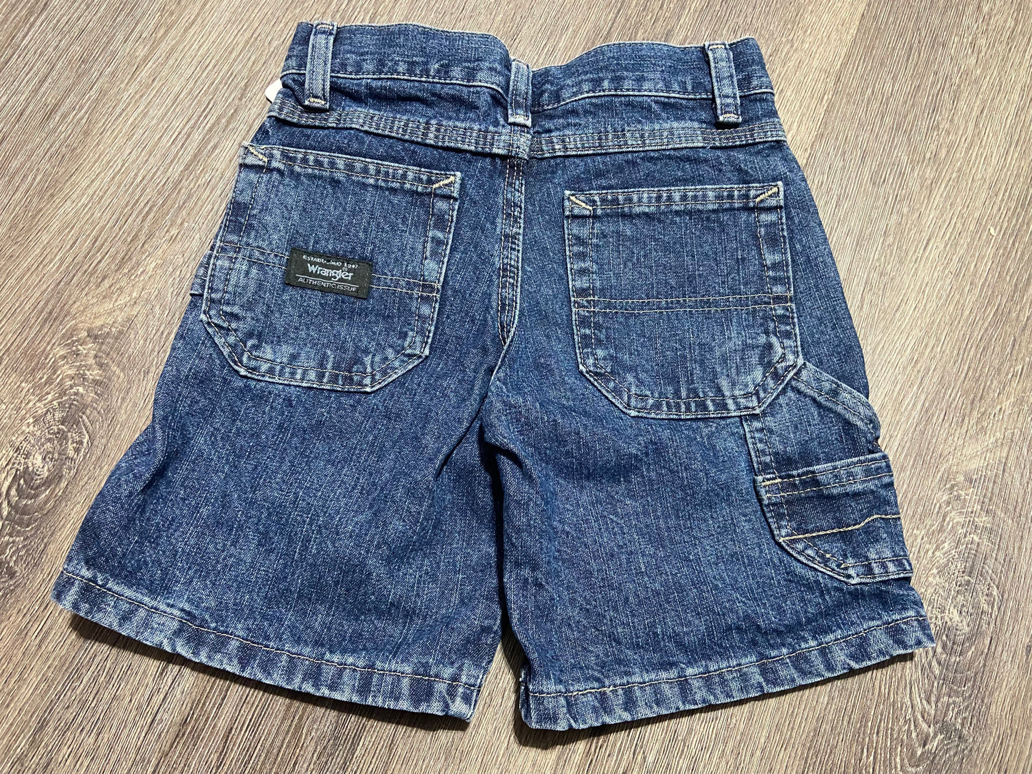 4 reg. “Wrangler” Carpenter Shorts *NWT*