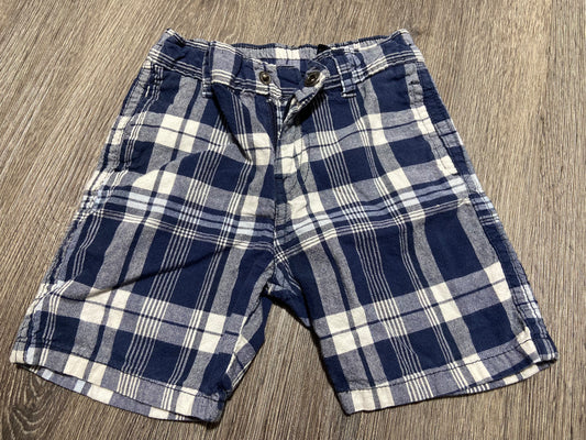 18 M “Nautica” shorts