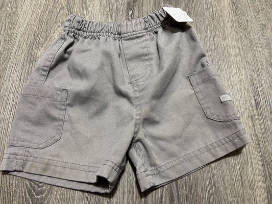 12 M “Calvin Klein” Shorts