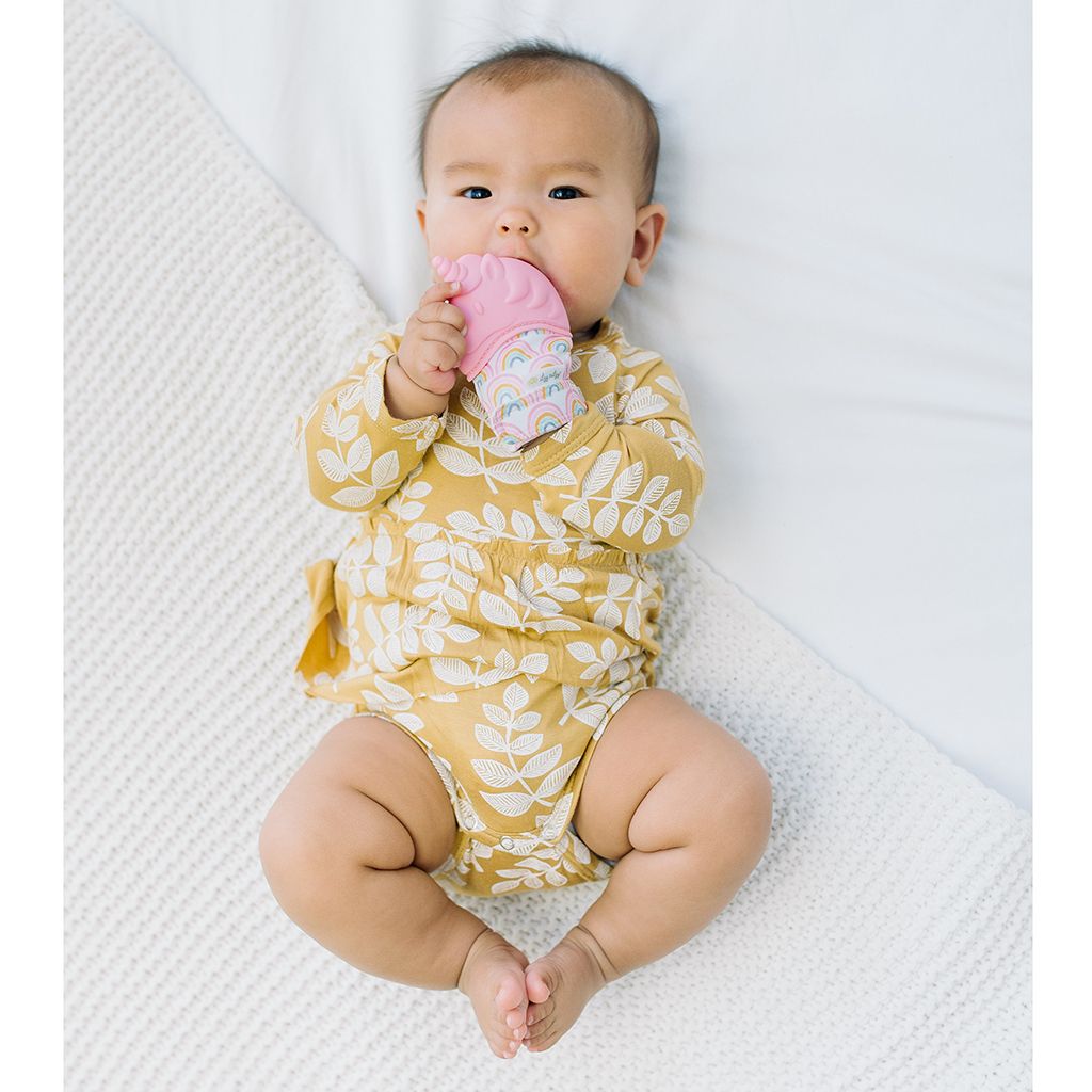 Itzy Mitt Silicone Teething Mitt- Unicorn