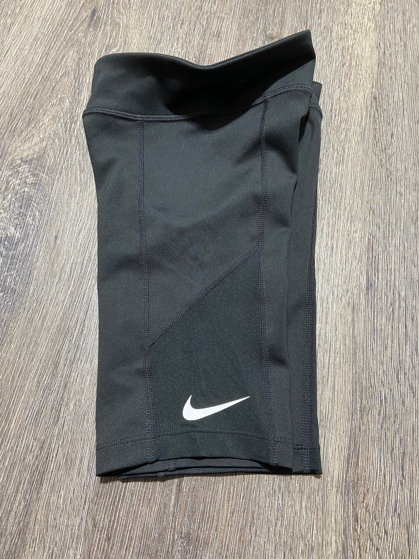 XS "Nike DRI-FIT" Athletic Shorts *LIKE NEW*